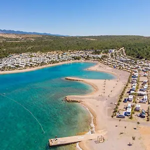 Kemp Mobile Homes, Omišalj